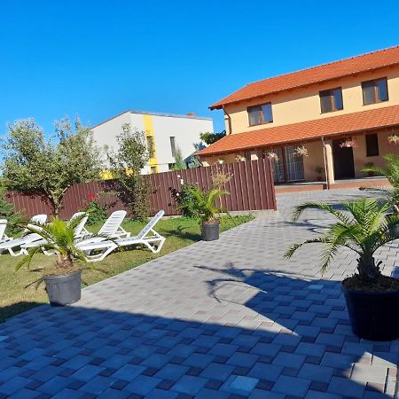Casa Sannicolau Bed & Breakfast Sinnicolau Mare ภายนอก รูปภาพ