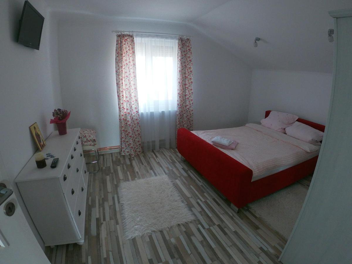 Casa Sannicolau Bed & Breakfast Sinnicolau Mare ภายนอก รูปภาพ